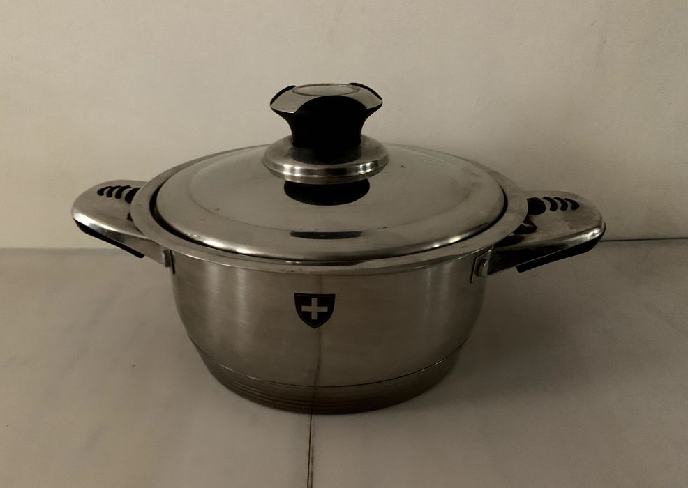 Сотейник кастрюля 2.5 L пр. Швейцария/ Switzerland Royalty Line 18/10