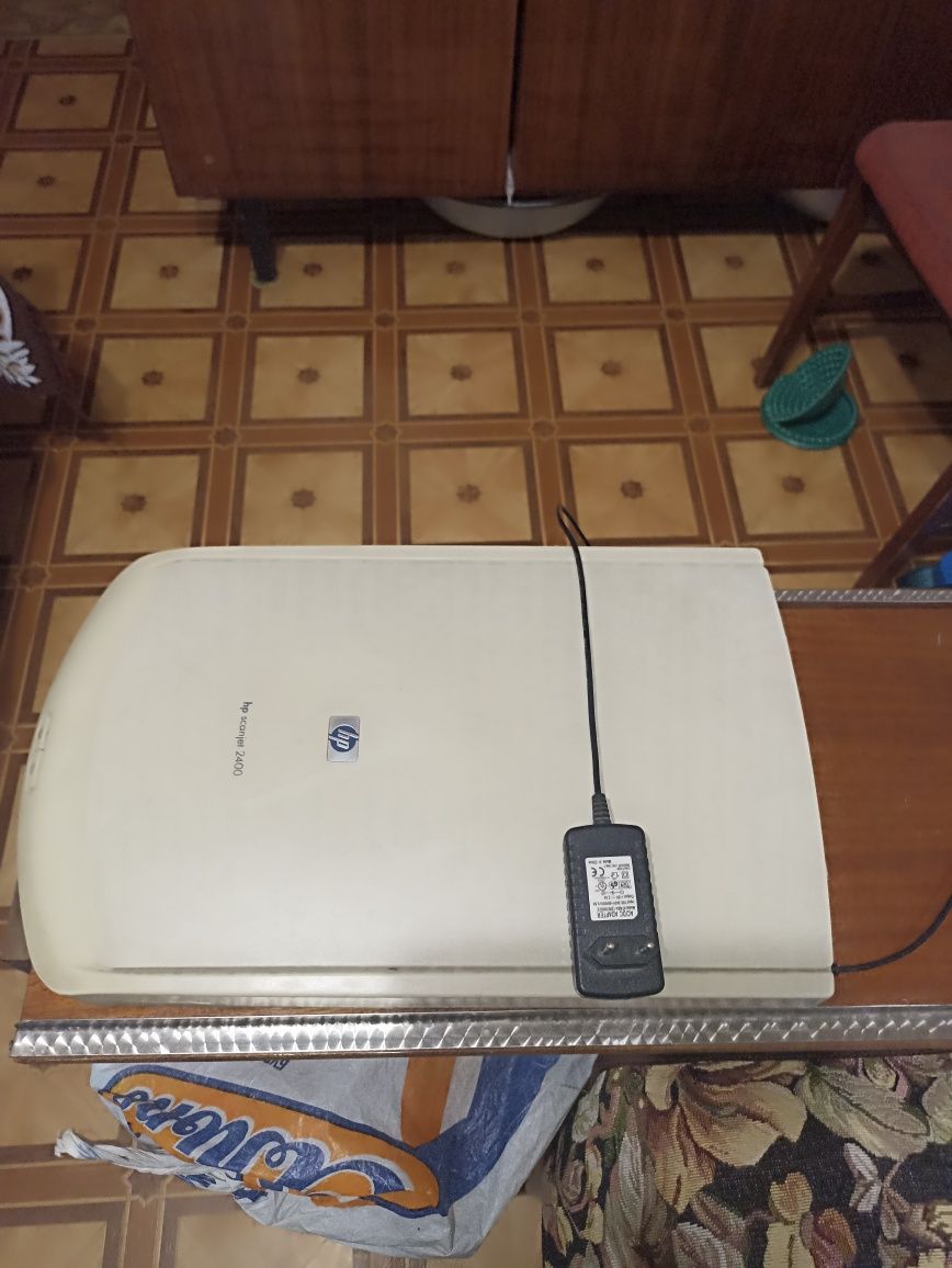 Сканер hp scanjet 2400