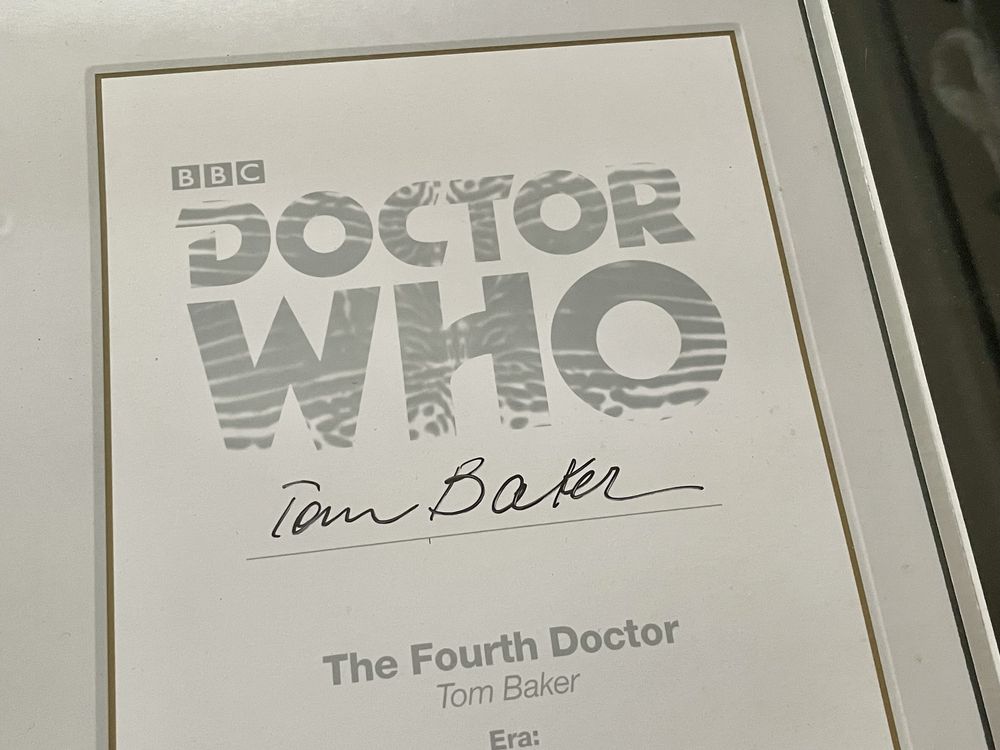 Poster Dr. Who autografado