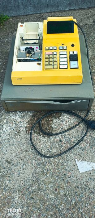 Кассовый аппарат Omron