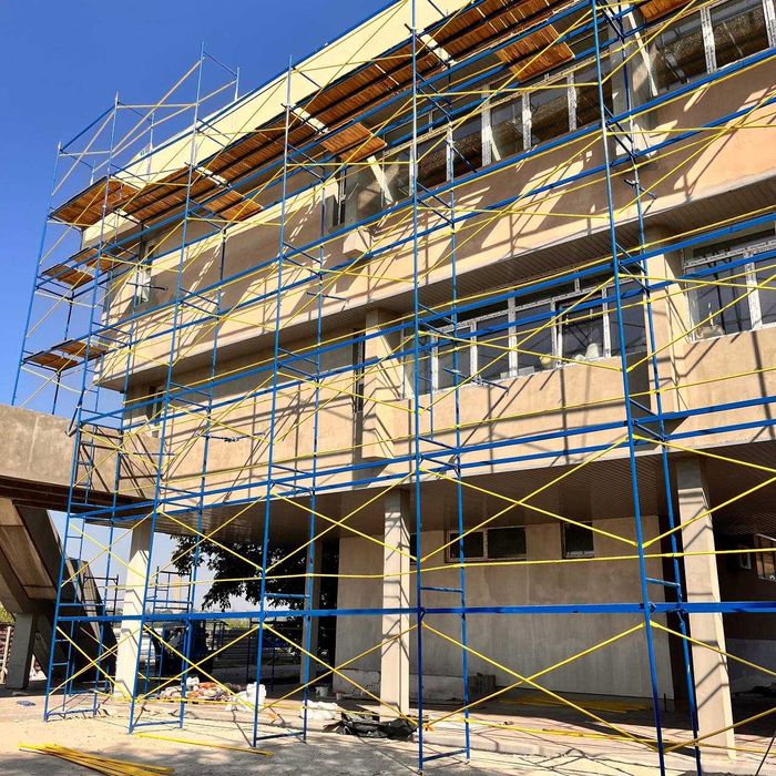 Підмостки та риштування, сталеві та алюмінієві. Для будь-яких робіт