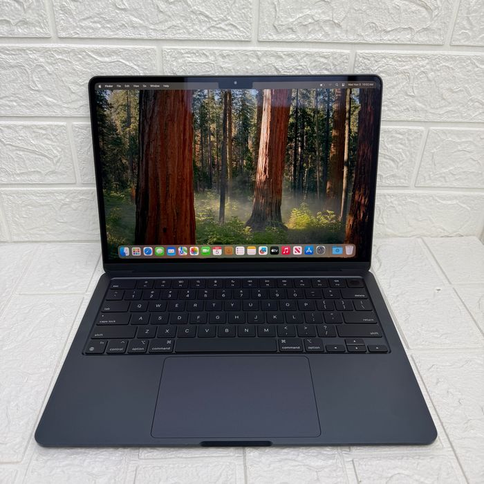 №2705	MLY33	MacBook Air 13 	Midnight	M2 	8/256