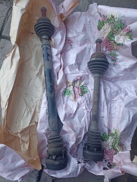 полуося на гольф 1.6 МКПП