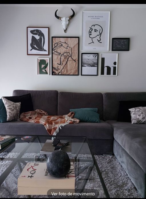 Sofá com chaise longe