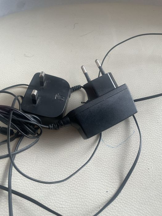 Ładowarki Nokia z cienkim bolcem. 2 sztuki.