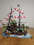 Lego Ideas 21322 Piraci z Zatoki Barakud