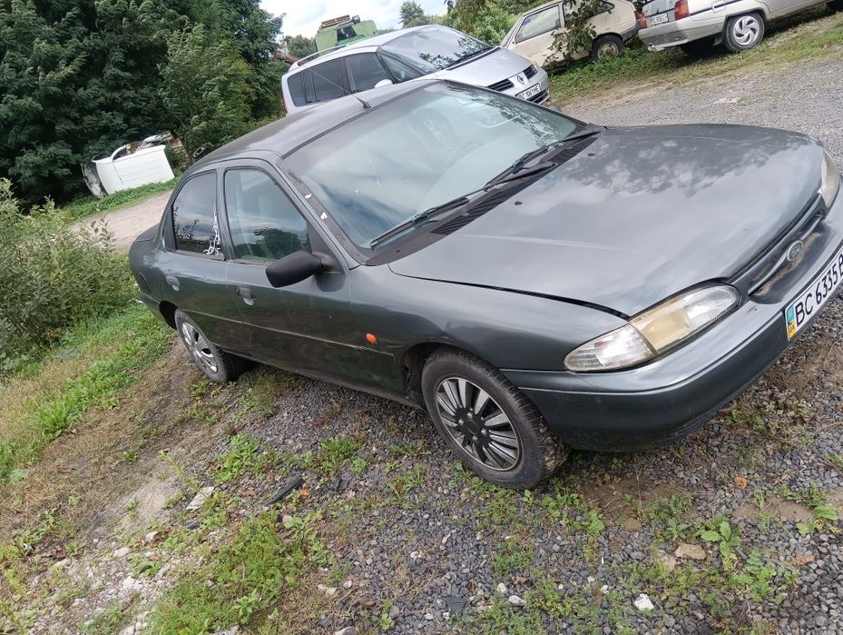 Продам Ford mondeo 1.8 16к