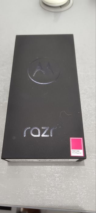 Motorola Moto Razr 40 Ultr,  Razr + Моторола разр, Райзер