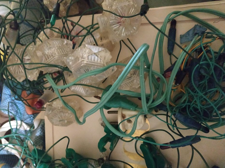 Новорічні Грилянди не робочі