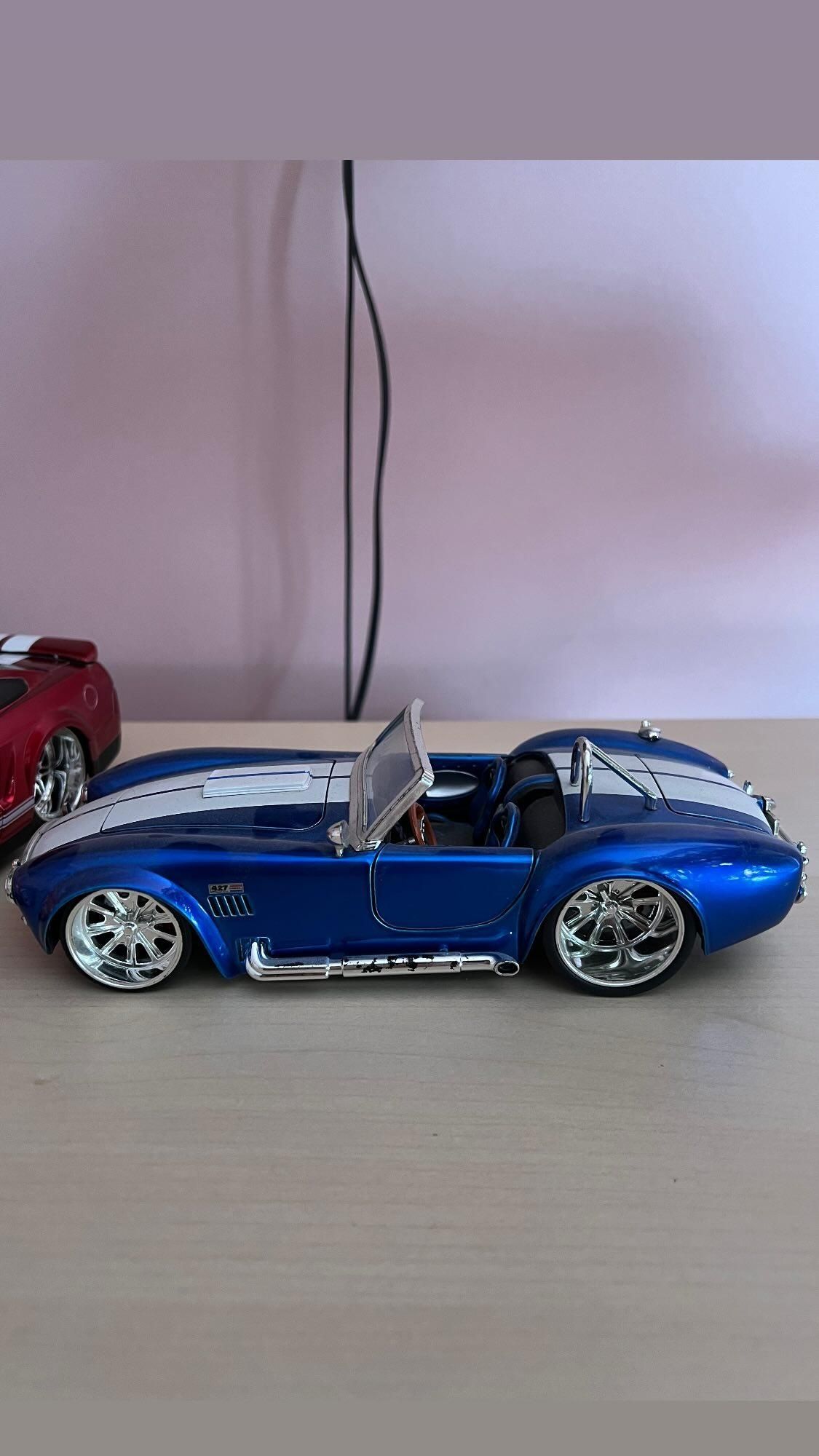Jada Toys Bigtime 1965 Shelby Cobra 427 S/C Diecast Blue