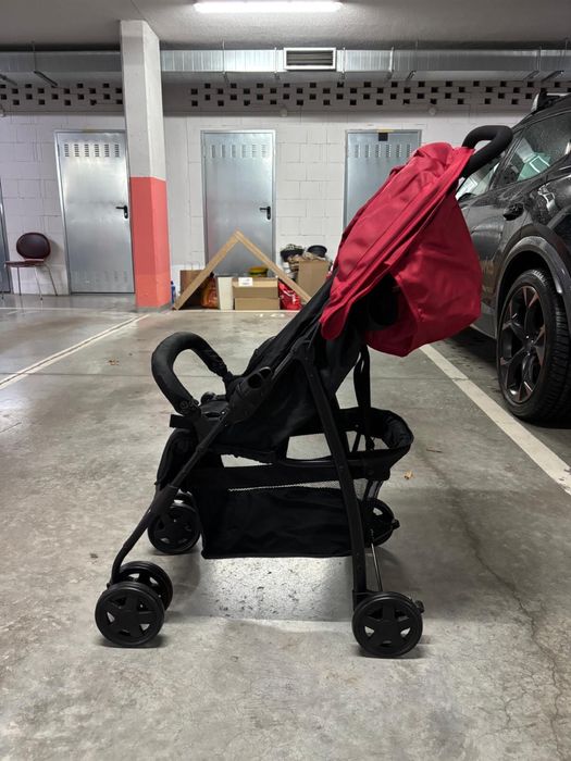 Wózek spacerówka czerwony