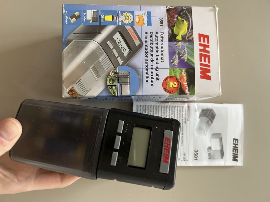 Karmnik automatyczny do aquarium eheim 3581