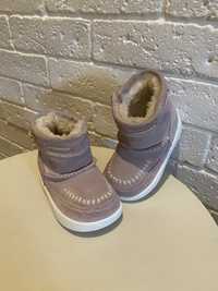 Ugg детские 20,5 р