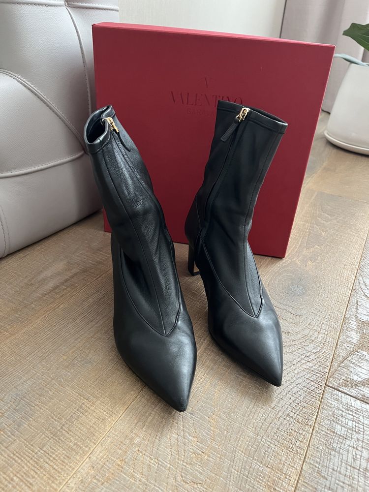 Ботильйони Valentino size 39 оригінал