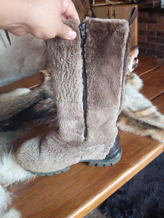 Продам сапожкі унти, видра і бобер шию на заказ любий розмір