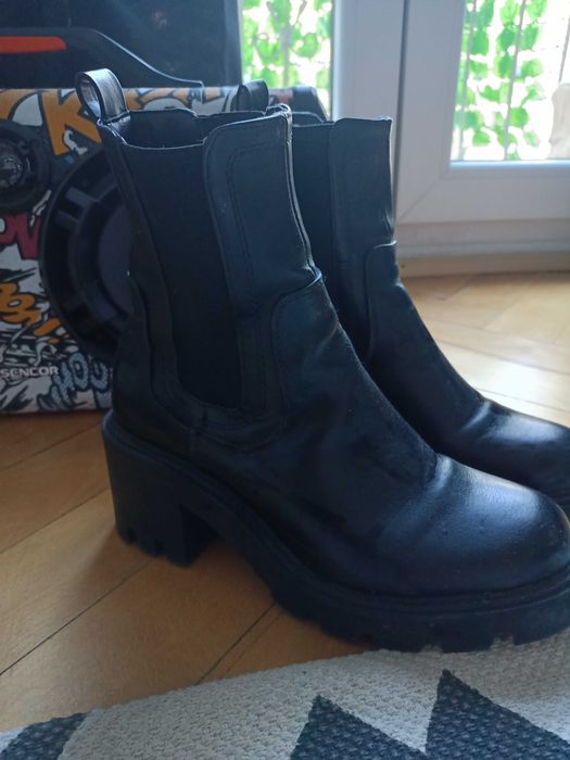 Buty skórzane damskie