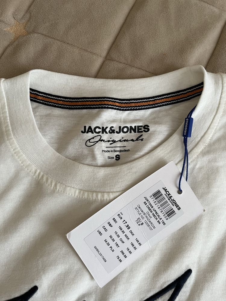 Футболка чоловіча JACK & JONES. Розмір S.