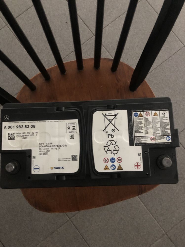 Bateria Varta Da Mercedes original em bom estado 92 ah