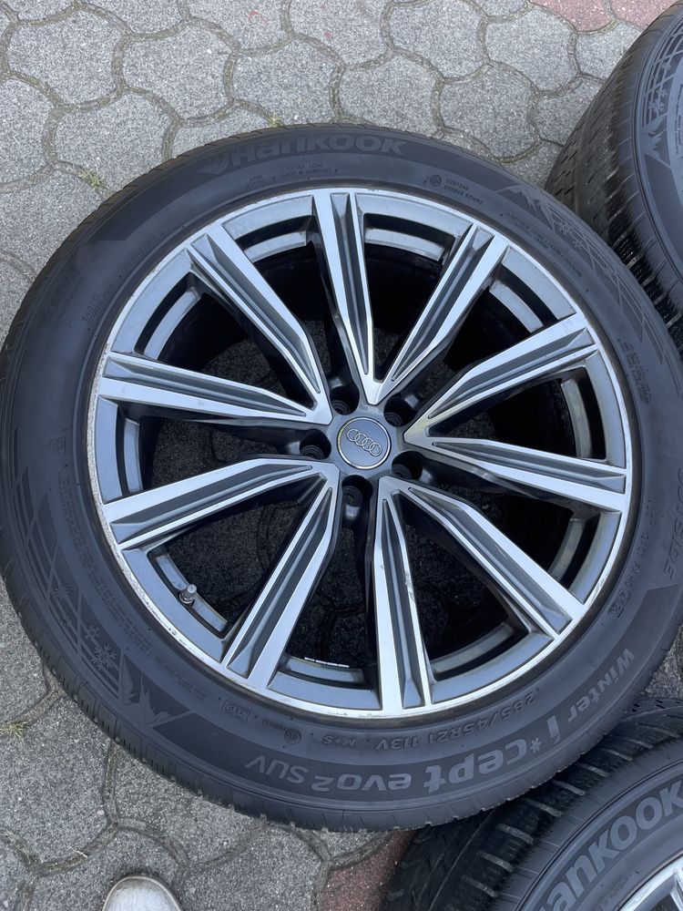 Felgi Audi q8 q7 21 Cali oryginalne 5x112 rs6 czujniki