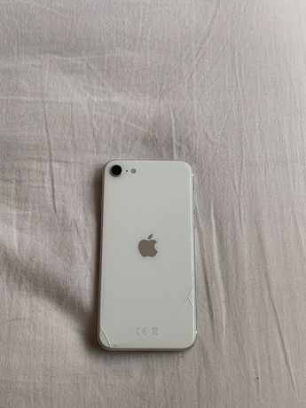 iPhone SE 2020 branco