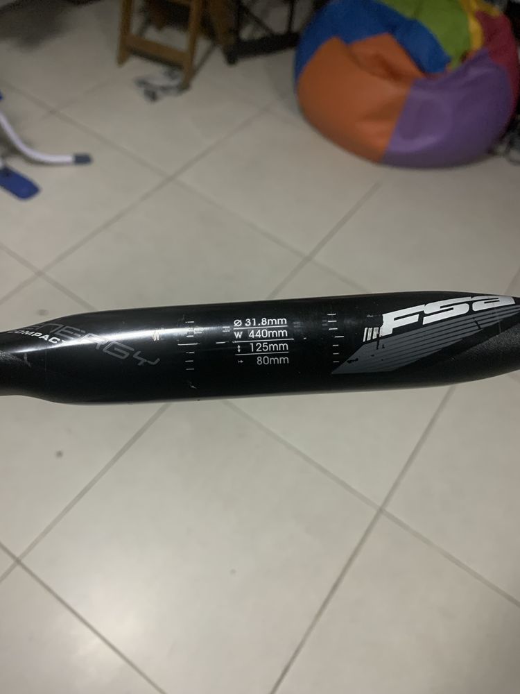 Guiador FSA ACR Energy Compact 440mm