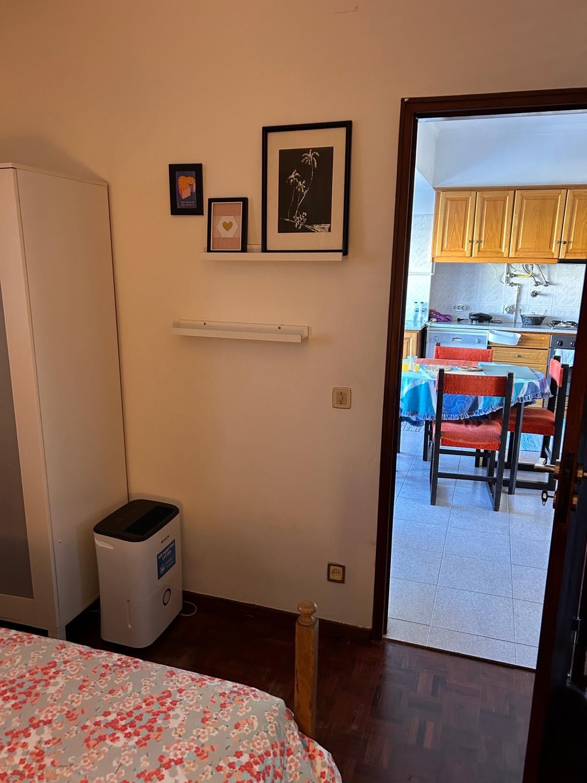 Quarto a estudante bairro dos Capuchos