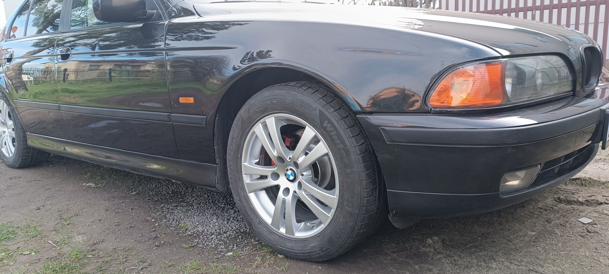 BMW E39 523 + LPG