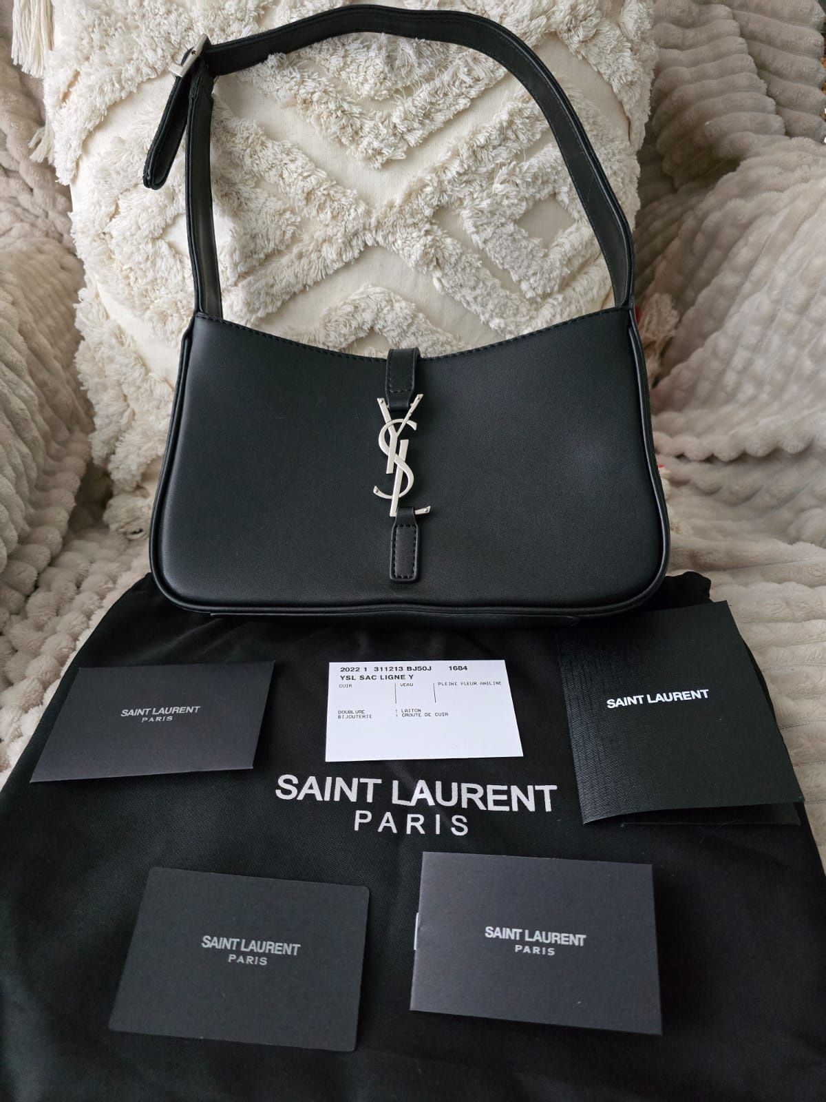 Mala YSL preta genuína