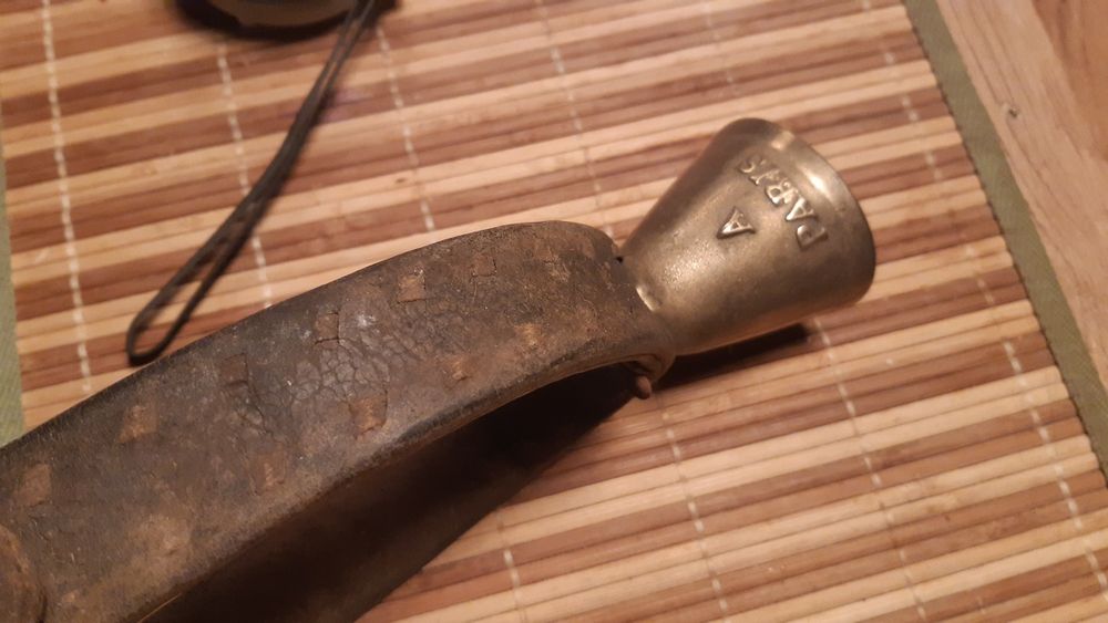 Paris-stary dzwonek pasterski sygnowany