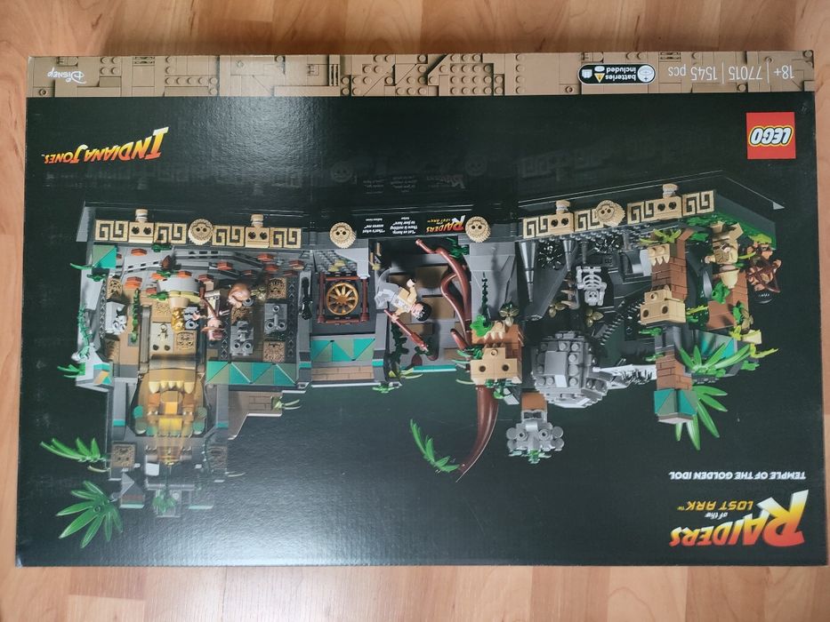 nowy zestaw LEGO Indiana jones 77015 świątynia złotego posążka