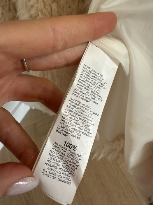 Biały kremowy płaszcz miś sztuczne futro na suwak Reserved M 38