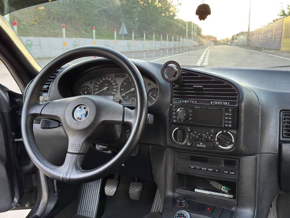 Bmw e36 2.5 TU. CUPE