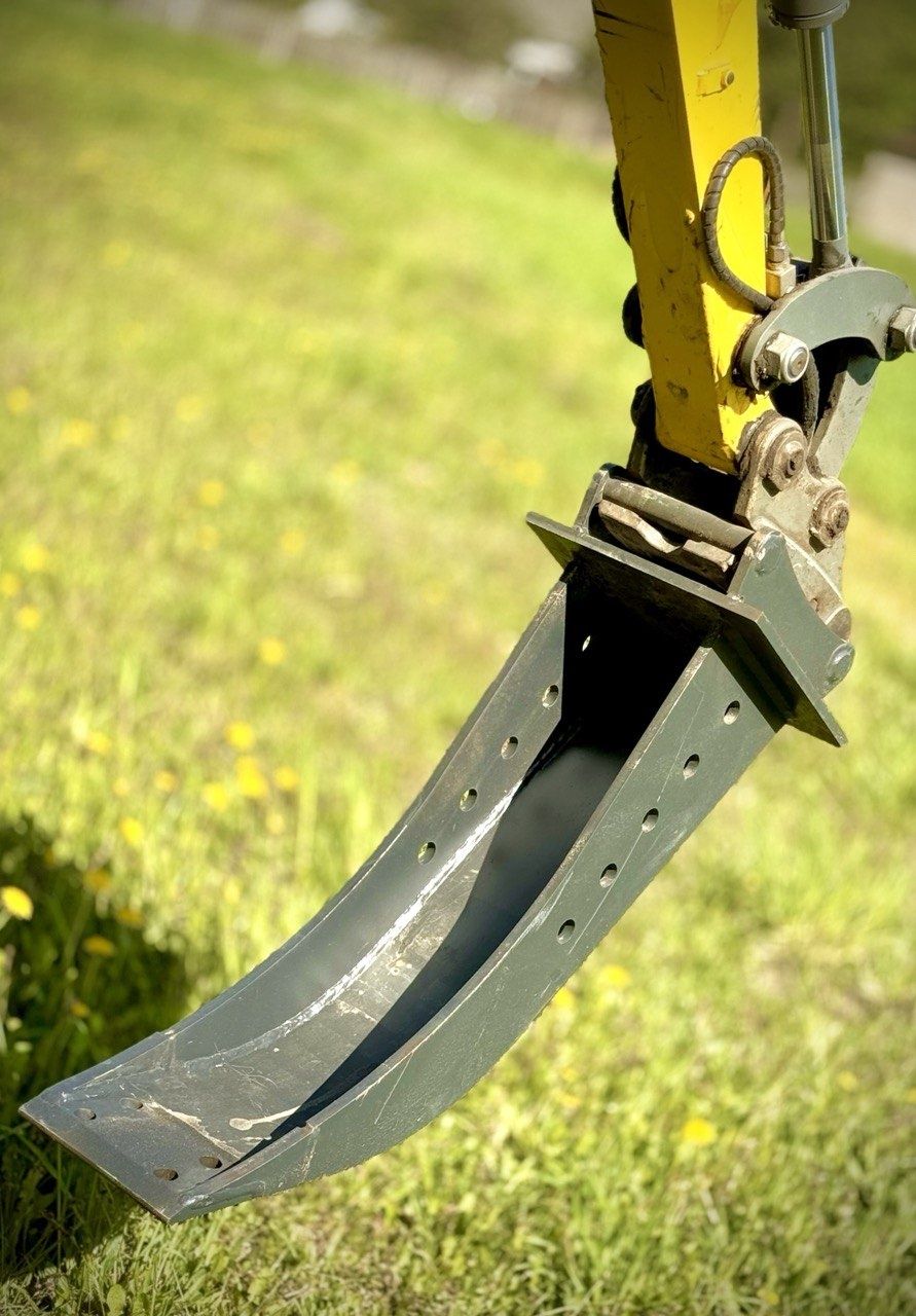 Łyżka kopiąca 18cm idealna do wykopów pod kable światłowody rury hs02