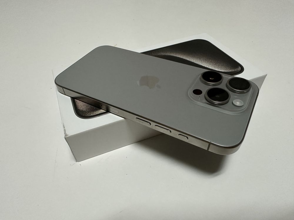 Apple iPhone 15 Pro 512gb Novo