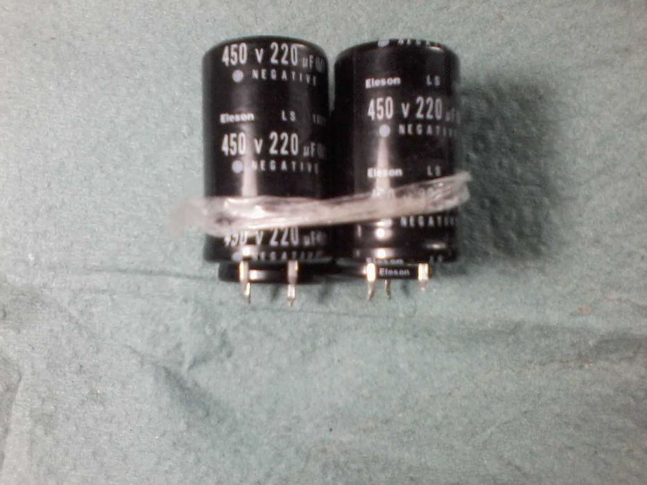 КОНДЕНСАТОРЫ ЭЛЕКТРОЛИТИЧЕСКИЕ 400-500 v  NOS и из  японского винтажа.