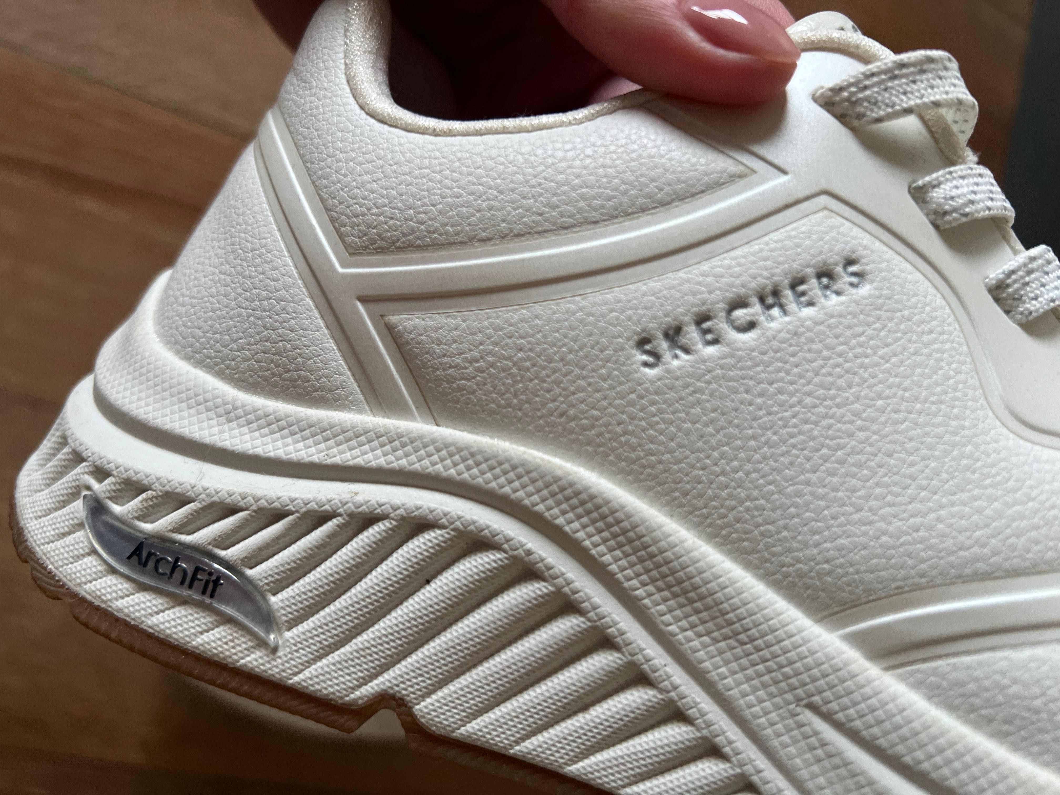 Кросівки Skechers