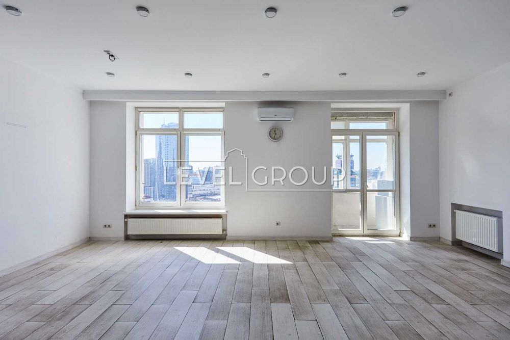 Продаж пентхаусу Круглоуніверситетська 3-5