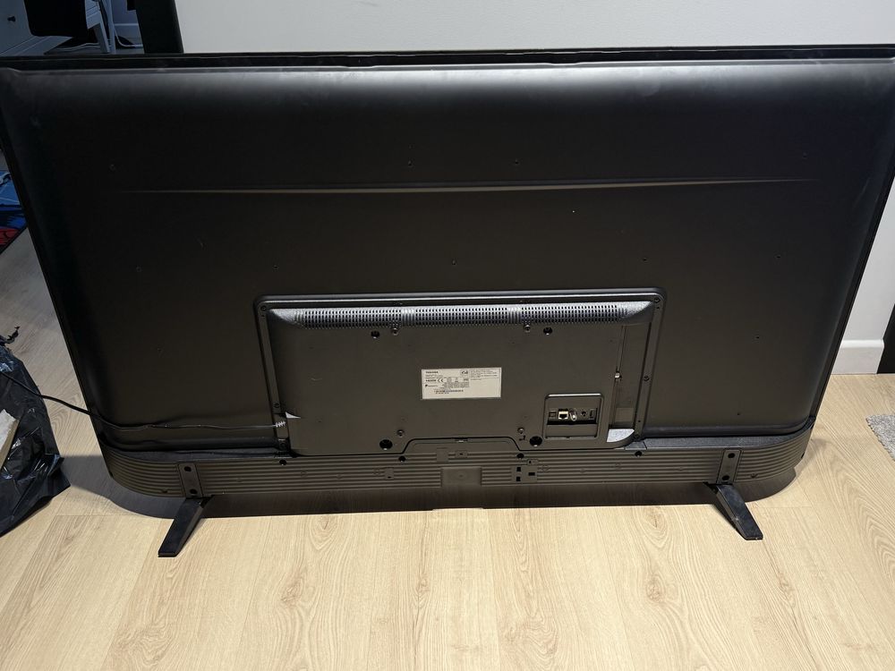 Toshiba 4k UHD smart tv