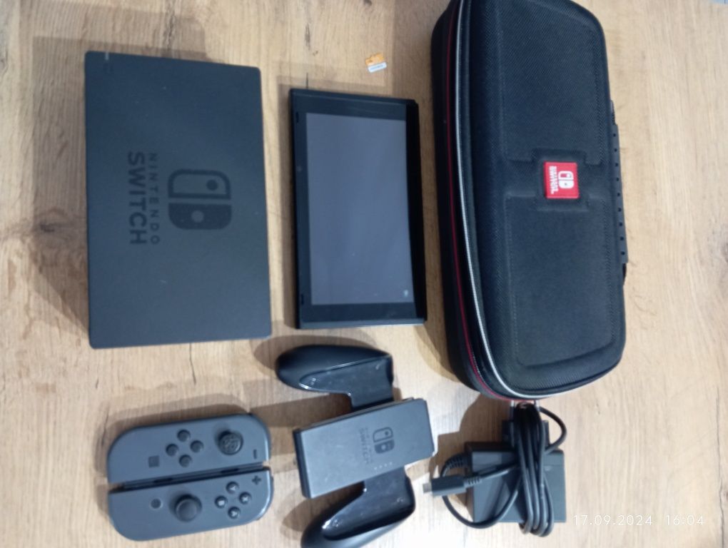 Nintendo Switch szare