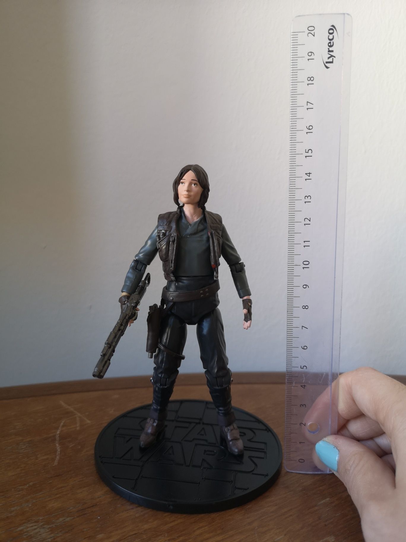 Figurino Jyn Erso de Rogue One: A Star Wars Story