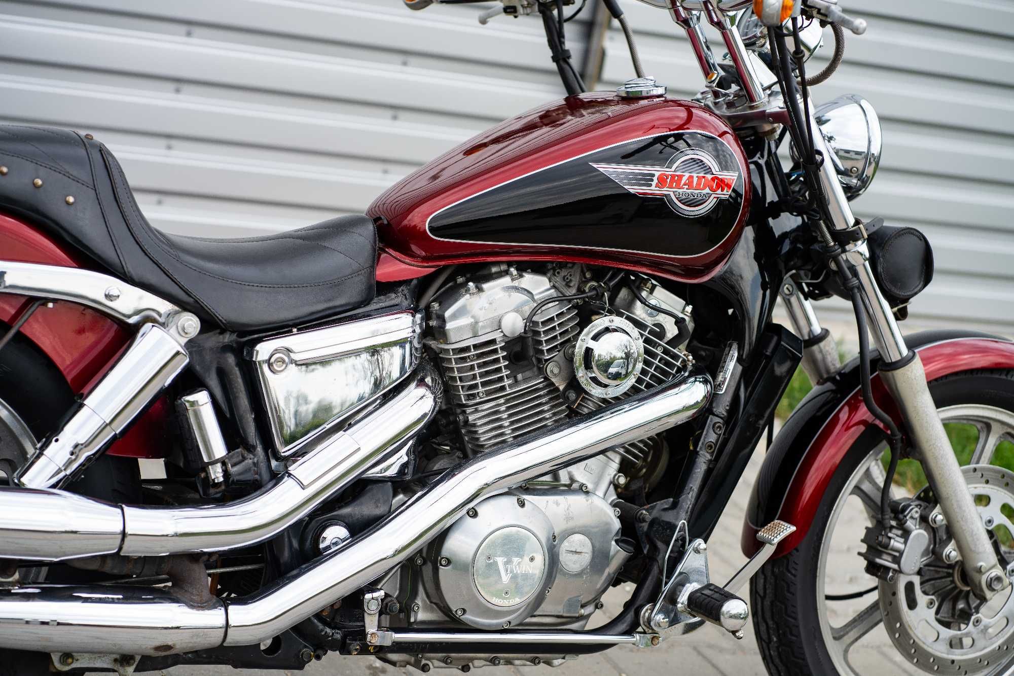 Honda VT 1100 Shadow