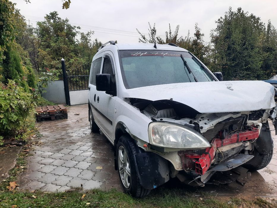 Продам опель комбо після ДТП