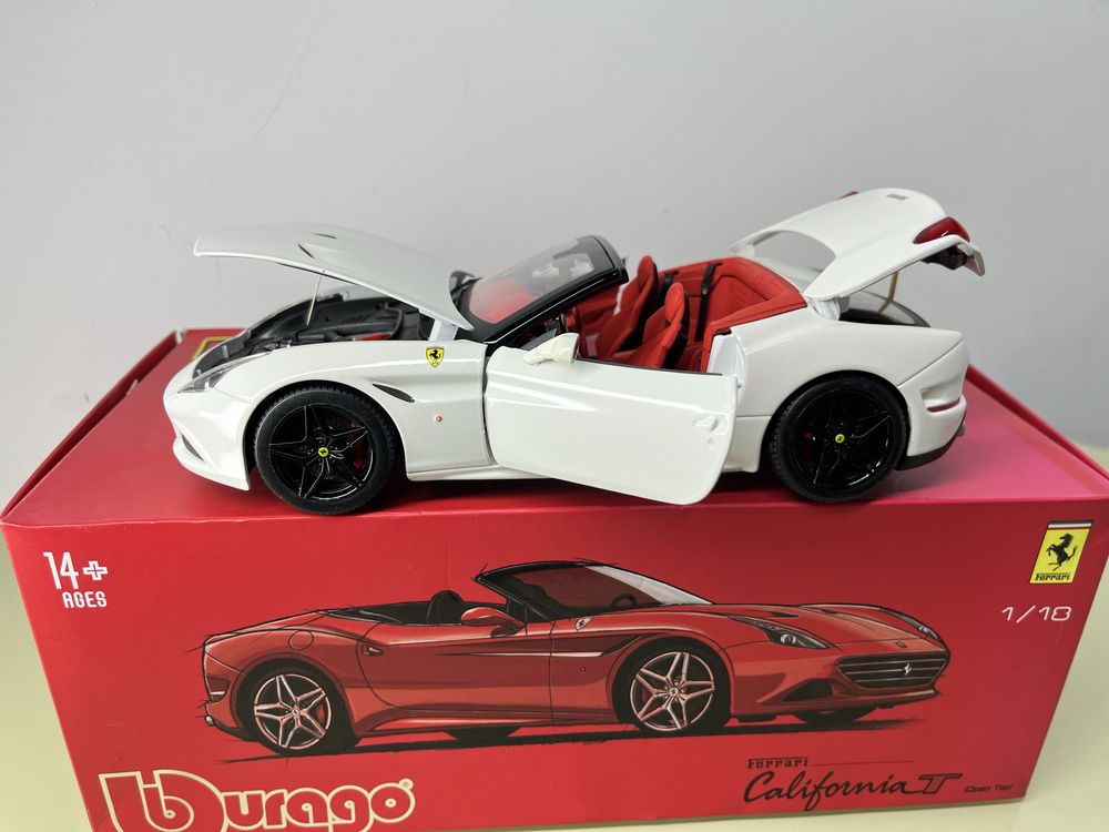 Ferrari California T 1/18 Burago