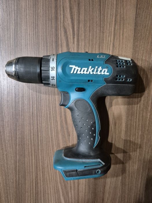 Wkrętarko-wiertarka makita DDF453