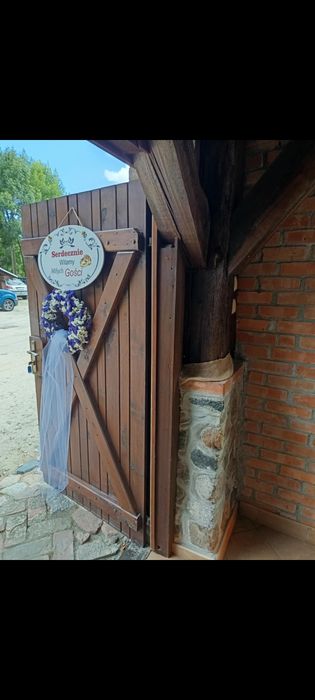 Witacz weselny z obrączkami