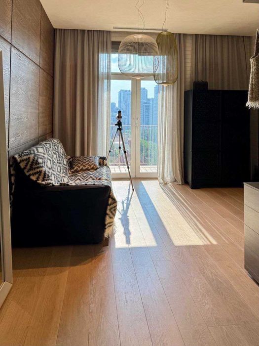 БЕЗ % 3К Печерськ вул.Новоселецька,10 Центр