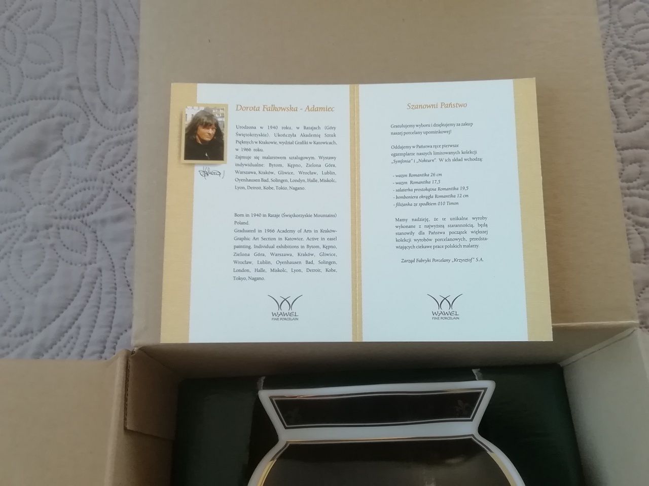 Wazon Wawel projektu D. Falkowskiej Adamiec "Nokturn "