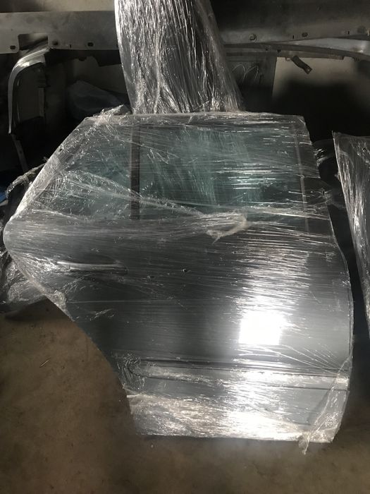 Мерседес W211 двері