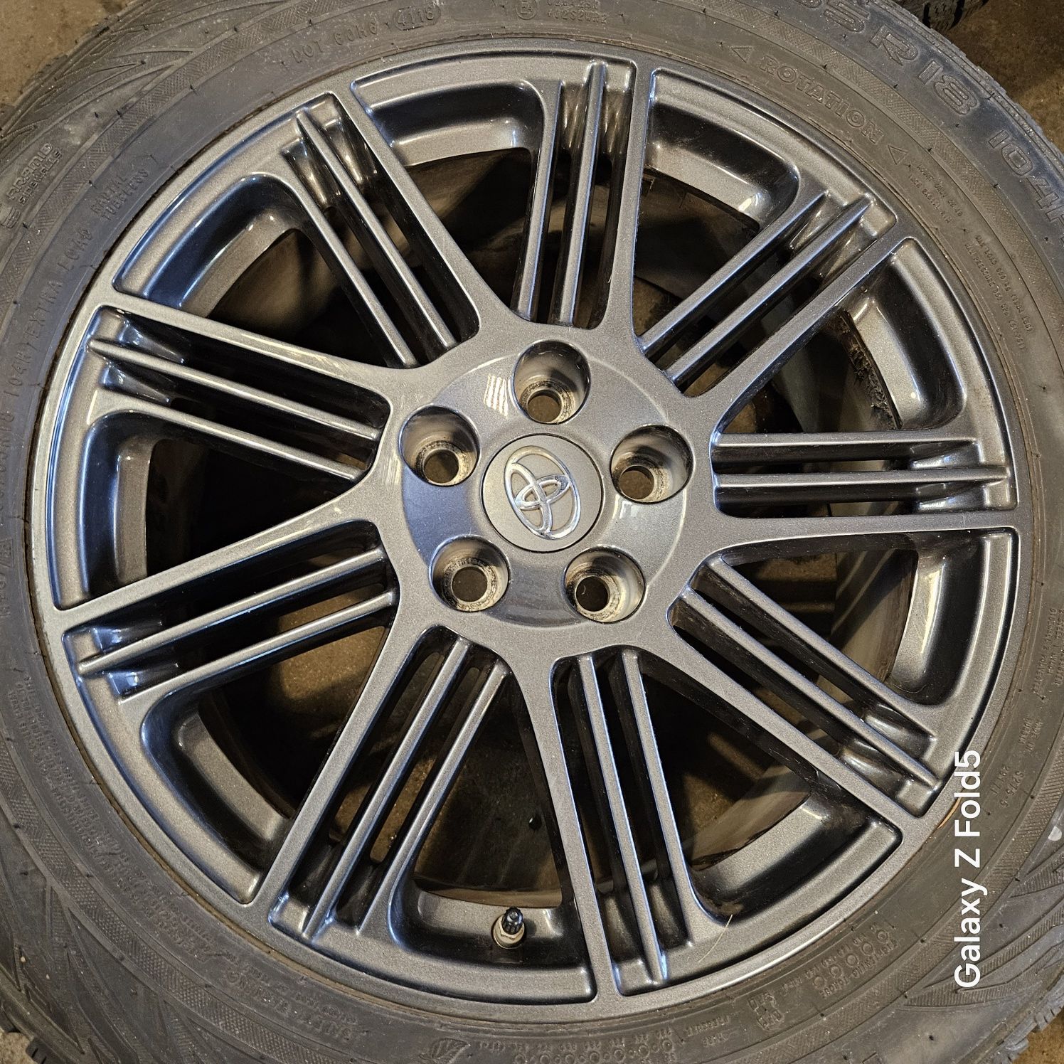 Alufelgi 18 Toyota Rav4 CHR Sienna Yaris Cross Auris Camry 5x1143 TPMS