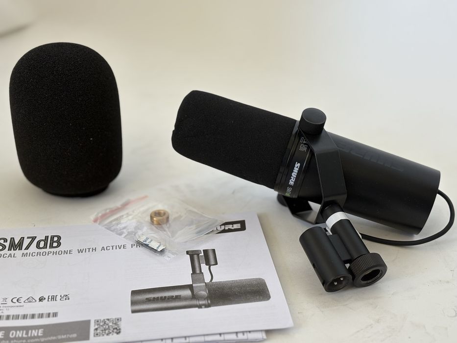 Shure SM7dB - profesjonalny mikrofon kardioidalny